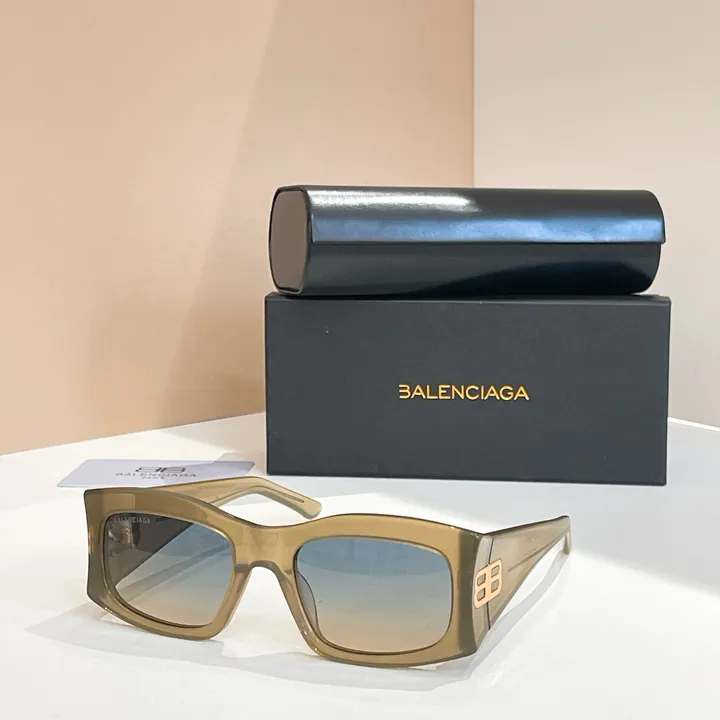 スーパーコピー ミュウミュウ サングラス