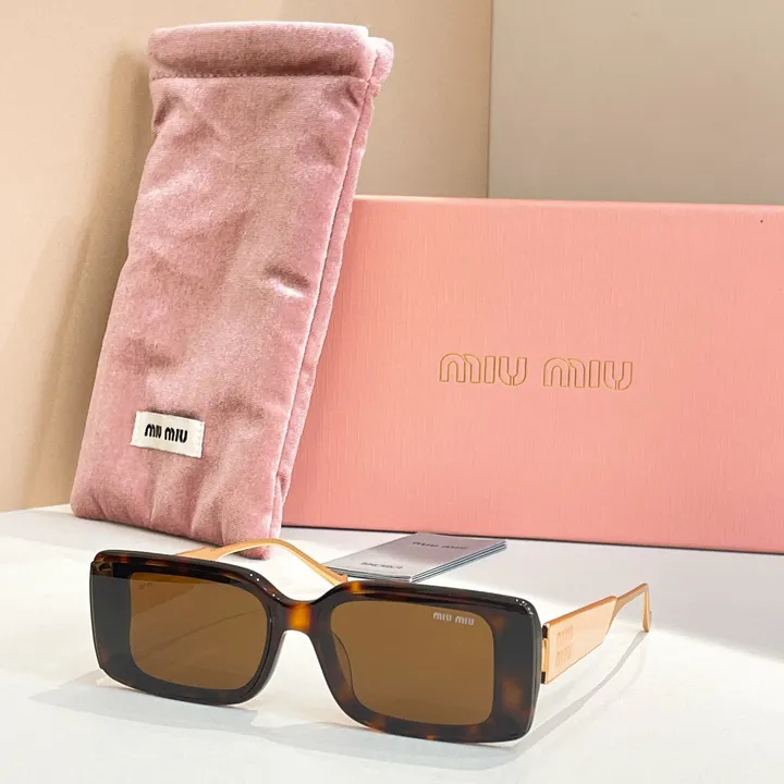 スーパーコピー ミュウミュウ サングラス
