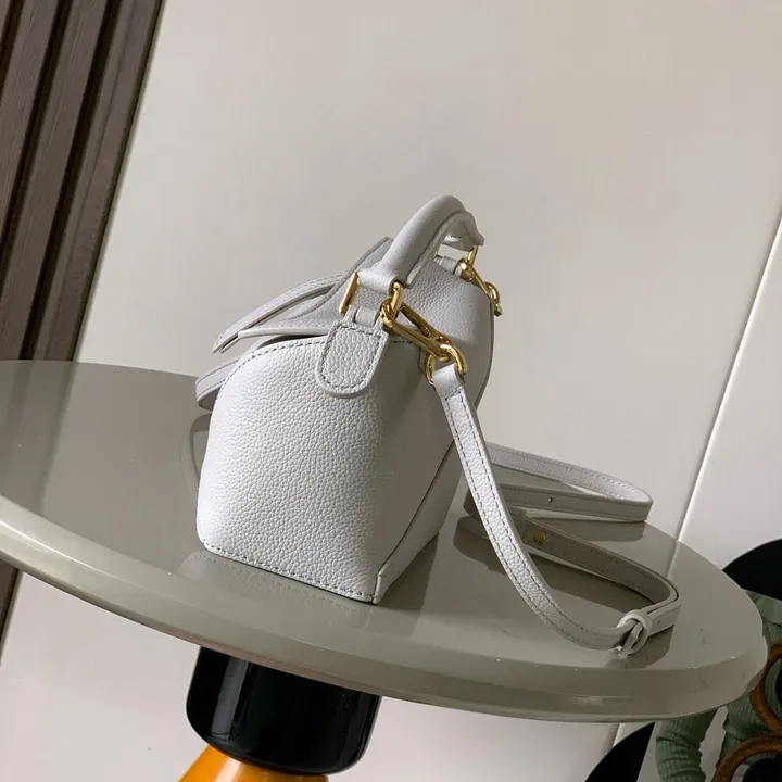 スーパーコピー ロエベ サングラス