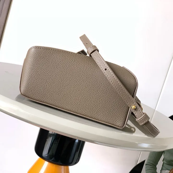 スーパーコピー ディオール サングラス