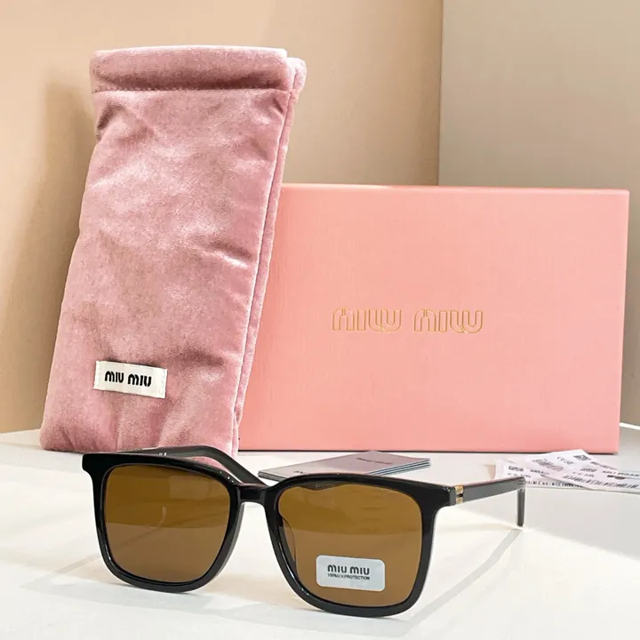 スーパーコピー ミュウミュウ サングラス