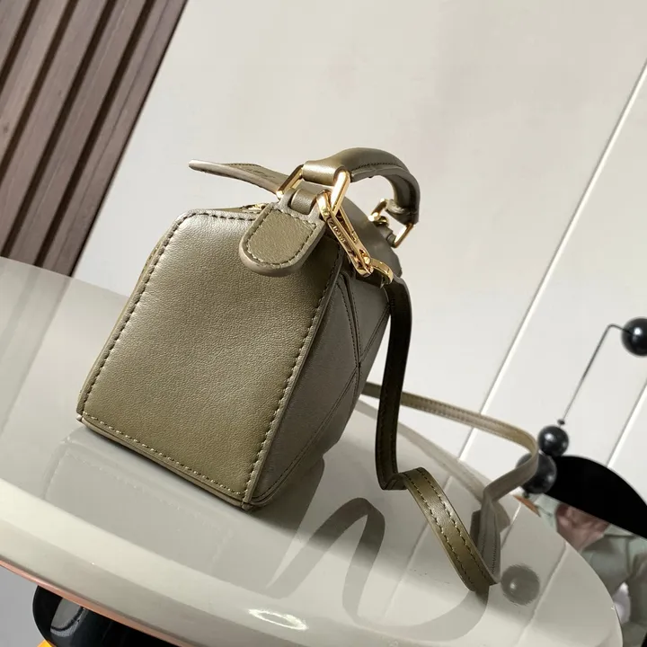 スーパーコピー ロエベ サングラス