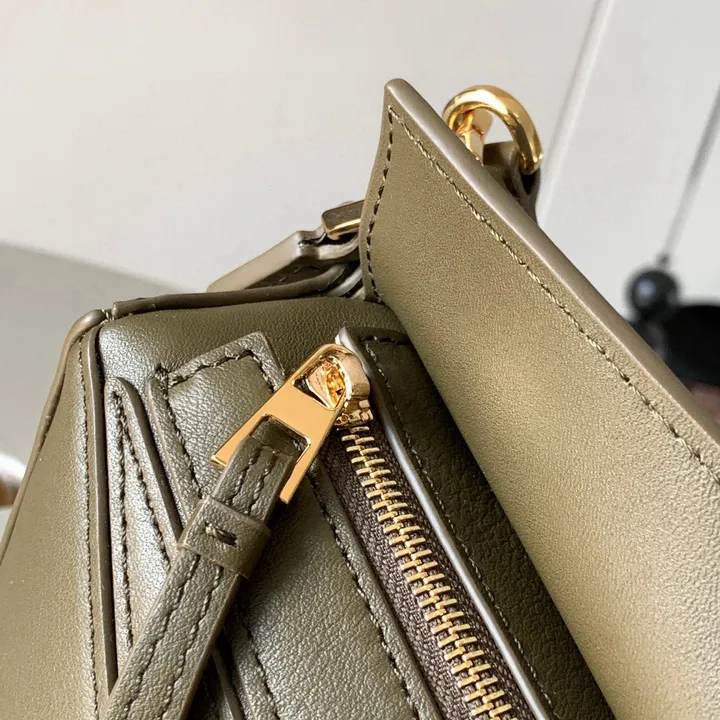 スーパーコピー ロエベ サングラス