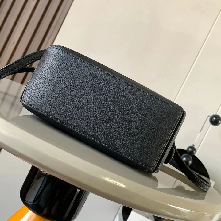 スーパーコピー ロエベ サングラス