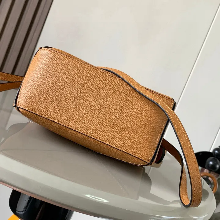 スーパーコピー ロエベ サングラス