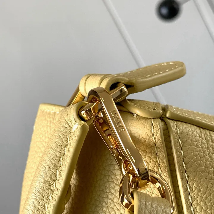 スーパーコピー ロエベ サングラス