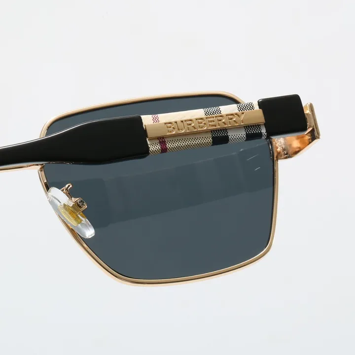 スーパーコピー プラダ サングラス