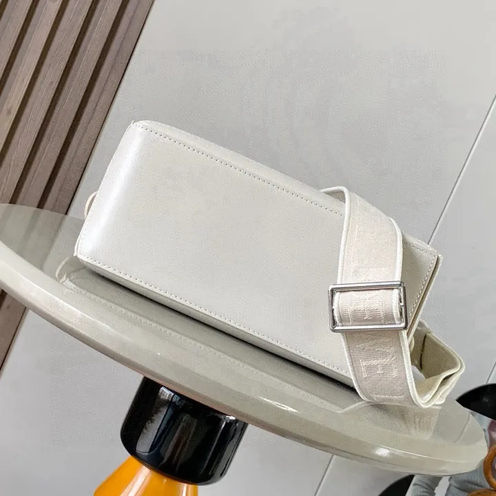 スーパーコピー ロエベ サングラス