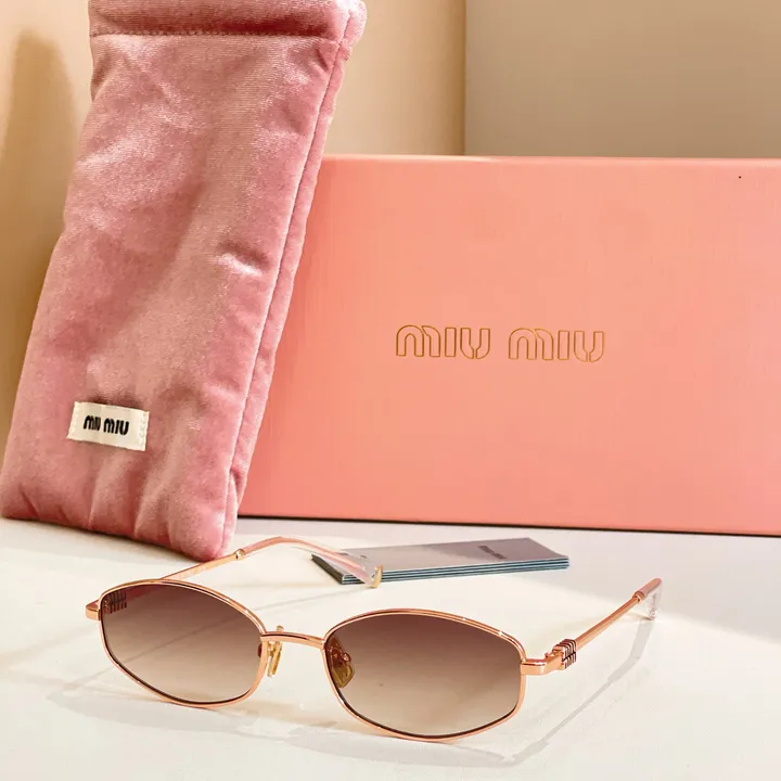 スーパーコピー ミュウミュウ サングラス
