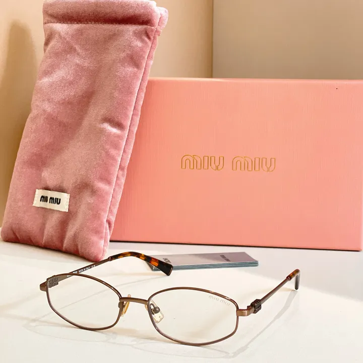 スーパーコピー ミュウミュウ サングラス