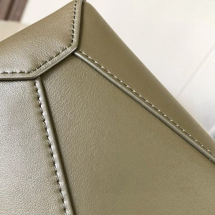 スーパーコピー ロエベ サングラス