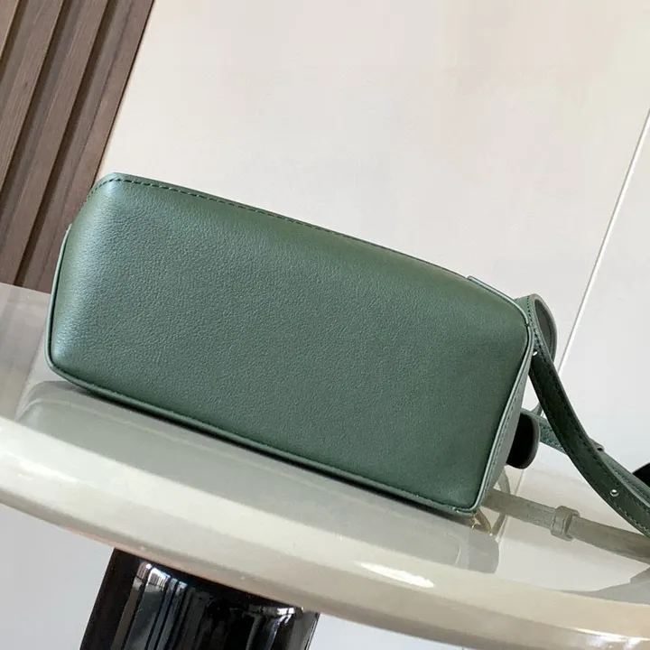 スーパーコピー ロエベ サングラス