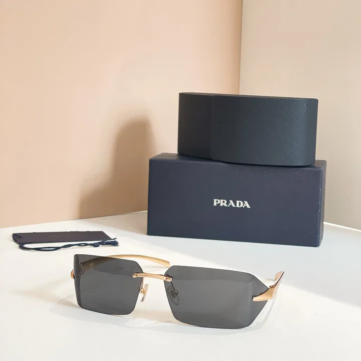 スーパーコピー プラダ サングラス