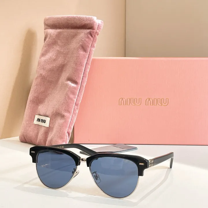 スーパーコピー ミュウミュウ サングラス