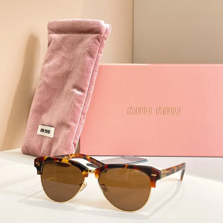 スーパーコピー ミュウミュウ サングラス