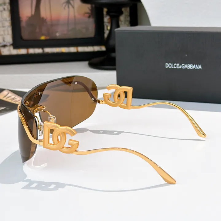 スーパーコピー ミュウミュウ サングラス