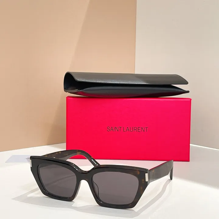 スーパーコピー ジバンシィ サングラス