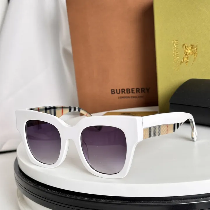 スーパーコピー プラダ サングラス