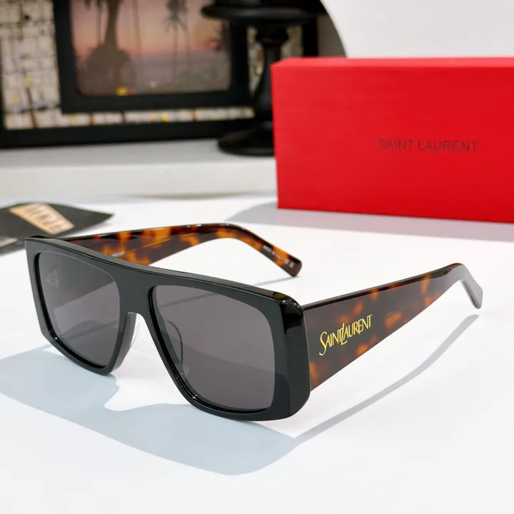 スーパーコピー ジバンシィ サングラス