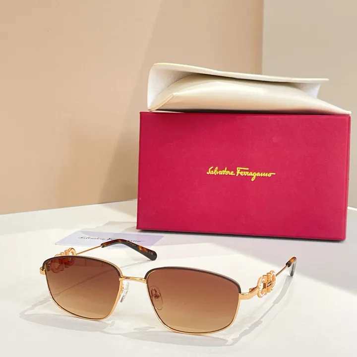 スーパーコピー フェラガモ サングラス