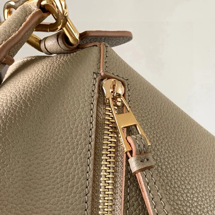 スーパーコピー ロエベ サングラス