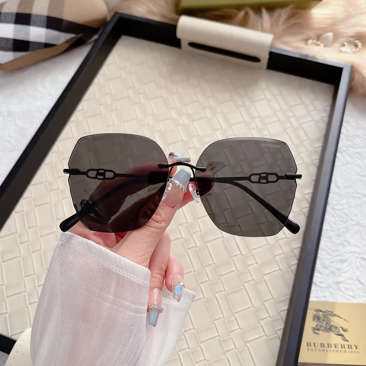 スーパーコピー プラダ サングラス