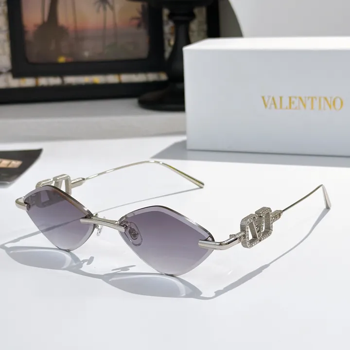 スーパーコピー ヴァレンティノ サングラス