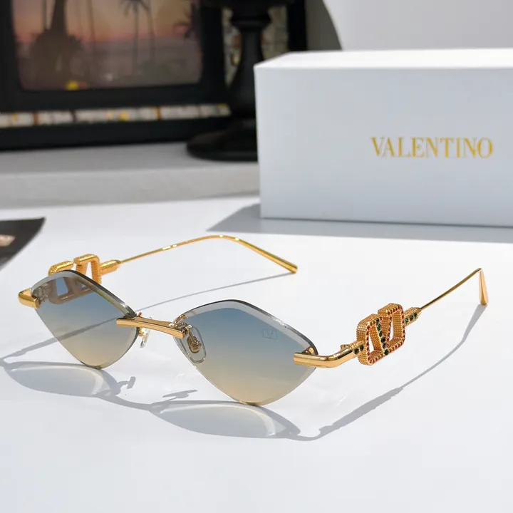 スーパーコピー ヴァレンティノ サングラス
