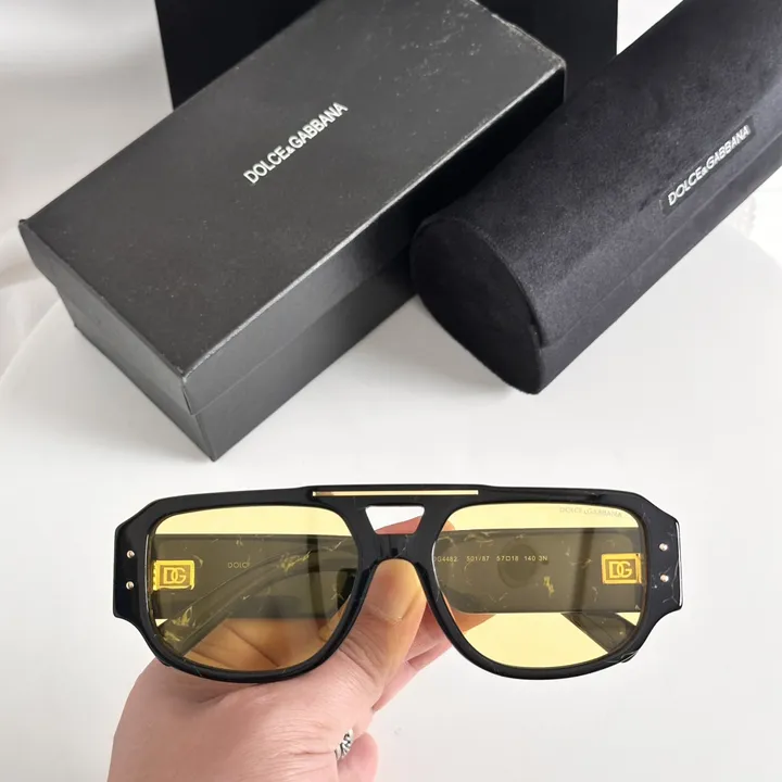 スーパーコピー ミュウミュウ サングラス