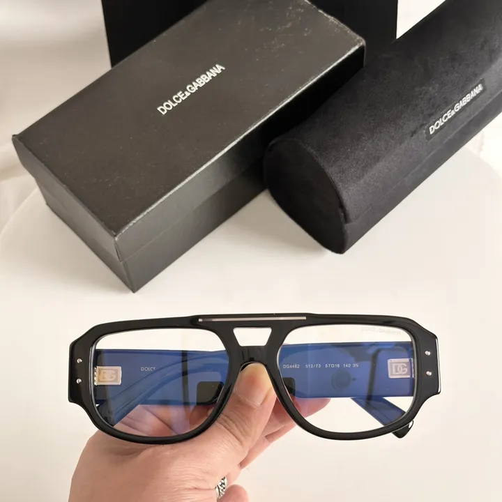 スーパーコピー ミュウミュウ サングラス