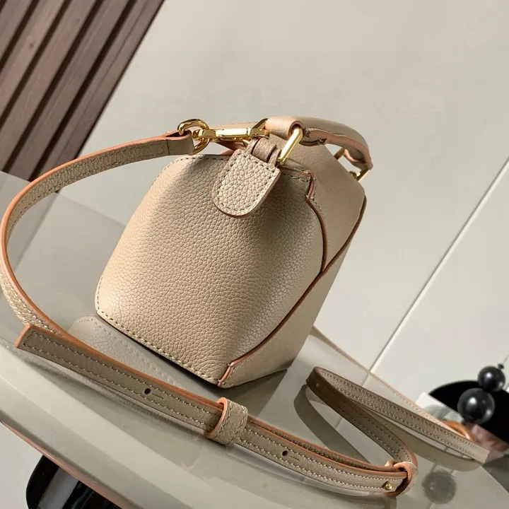 スーパーコピー ロエベ サングラス