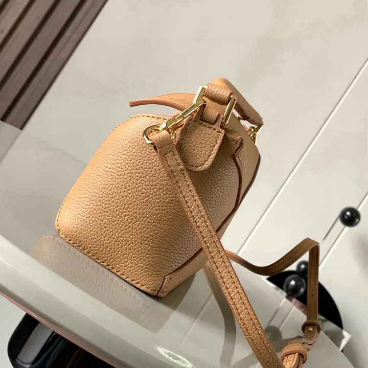 スーパーコピー ロエベ サングラス