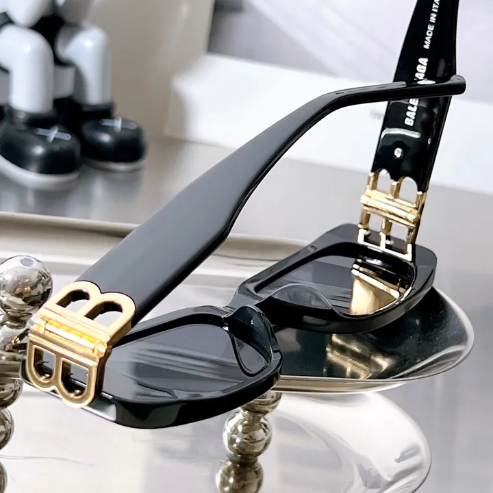 スーパーコピー バレンシアガ サングラス