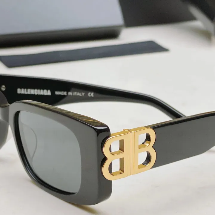 スーパーコピー バレンシアガ サングラス