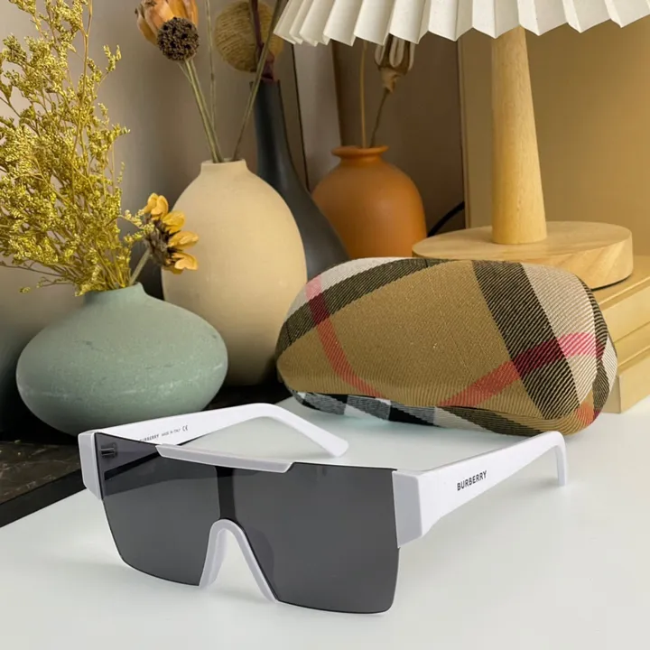 スーパーコピー バーバリー ス サングラス