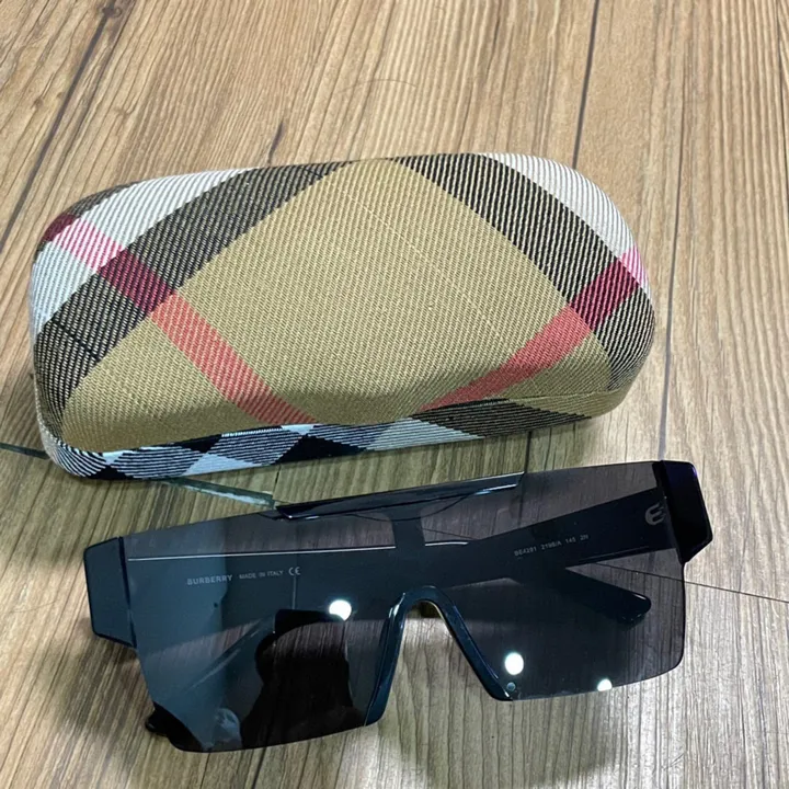 スーパーコピー バーバリー ス サングラス