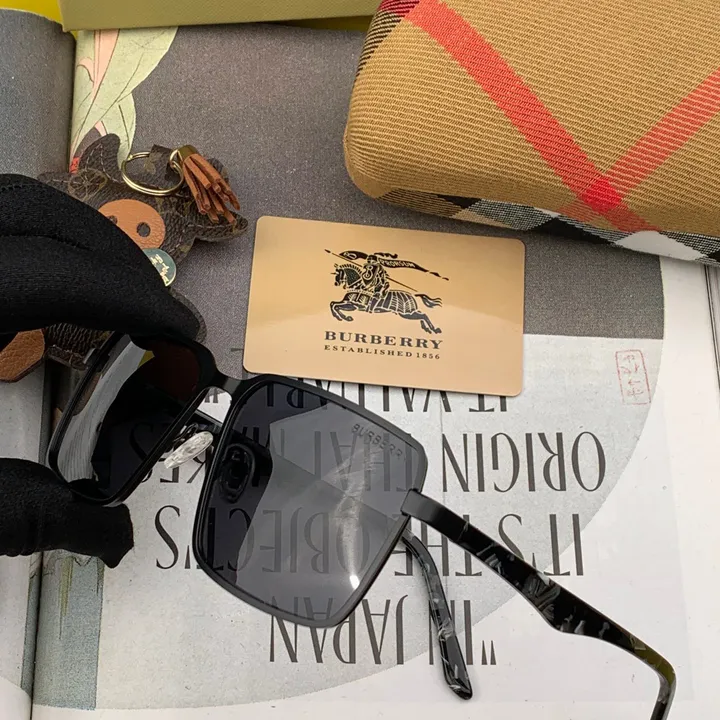 スーパーコピー バーバリー ス サングラス