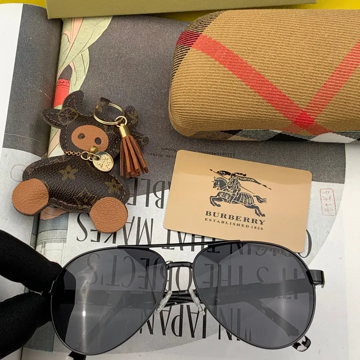 スーパーコピー バーバリー ス サングラス