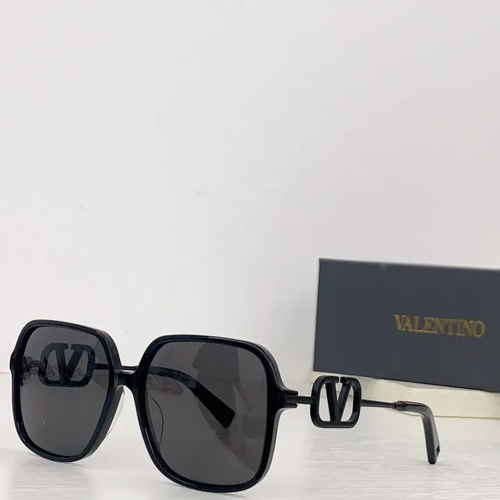 スーパーコピー ヴァレンティノ サングラス