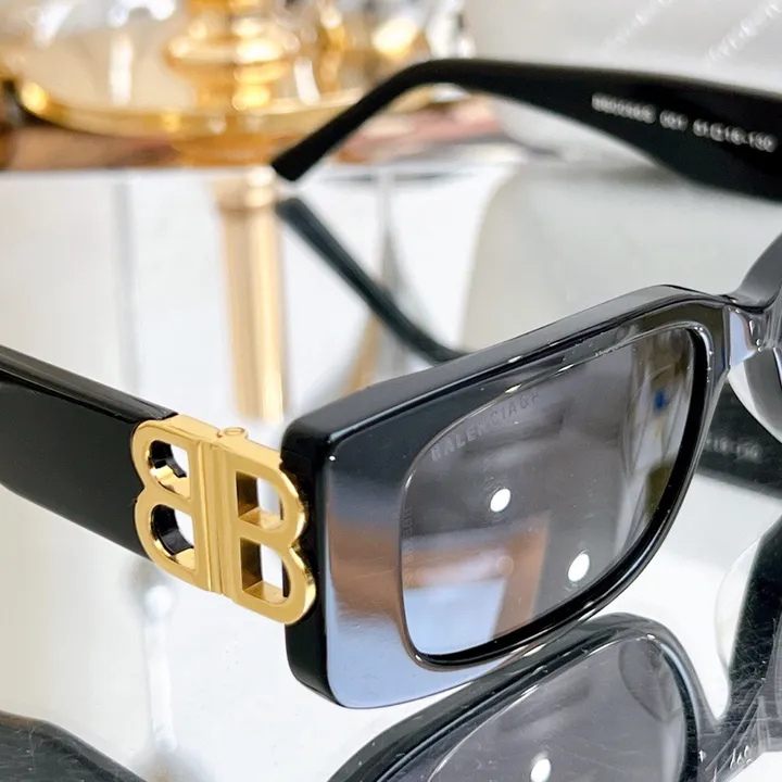 スーパーコピー バレンシアガ サングラス