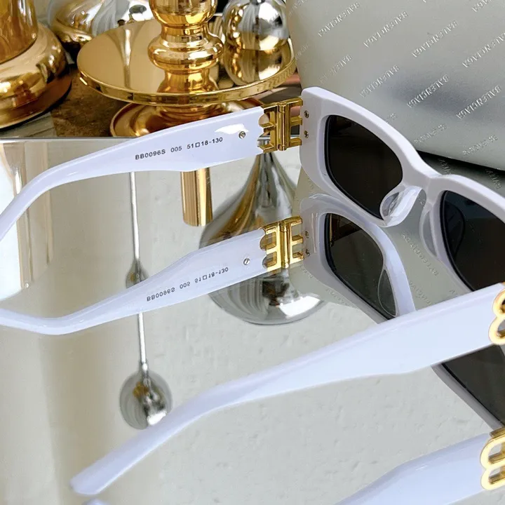 スーパーコピー バレンシアガ サングラス