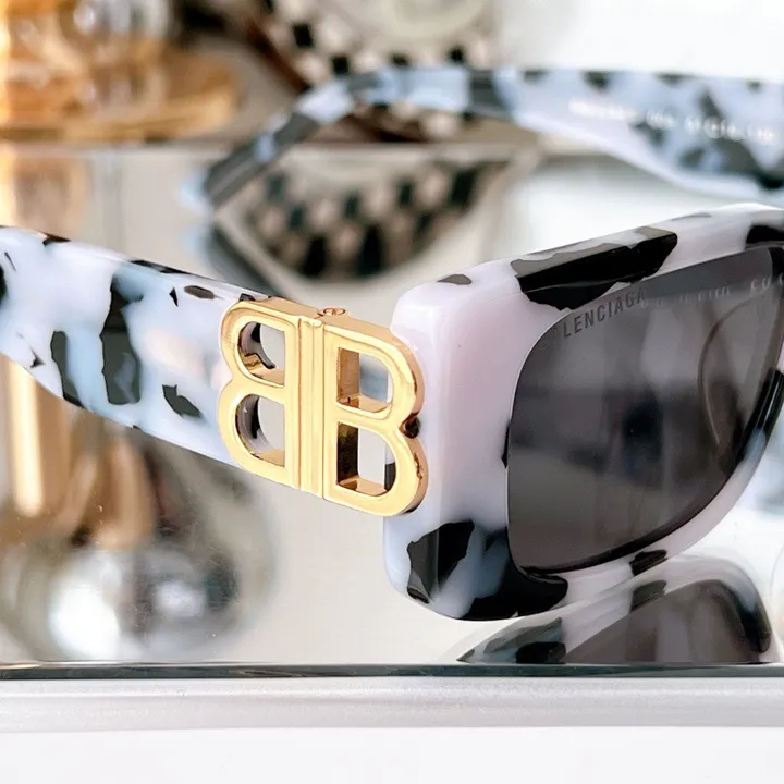 スーパーコピー バレンシアガ サングラス