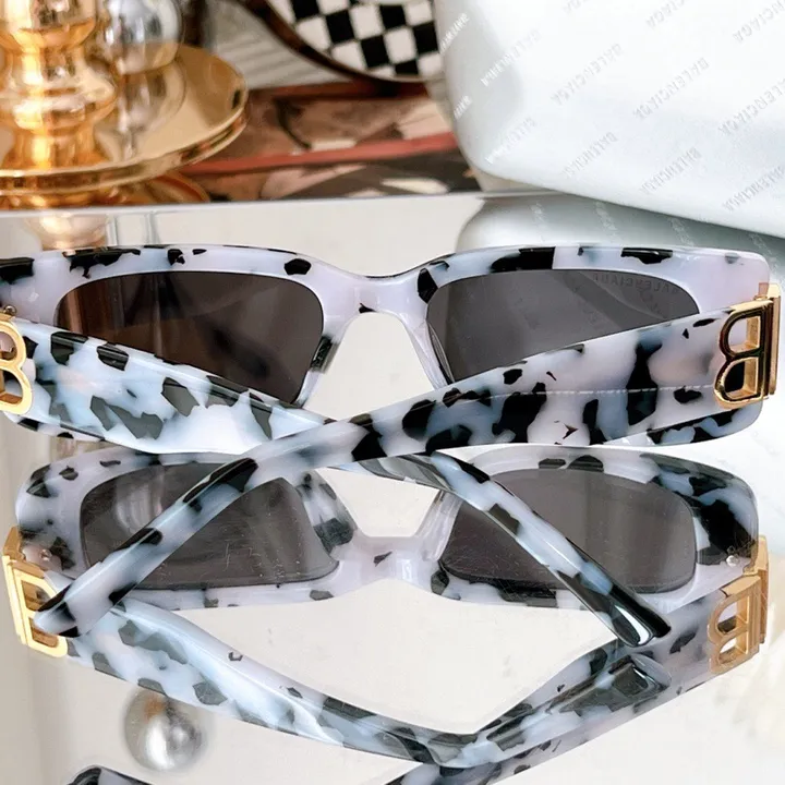 スーパーコピー バレンシアガ サングラス