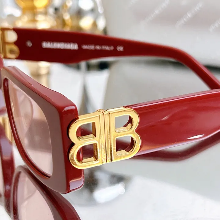 スーパーコピー バレンシアガ サングラス