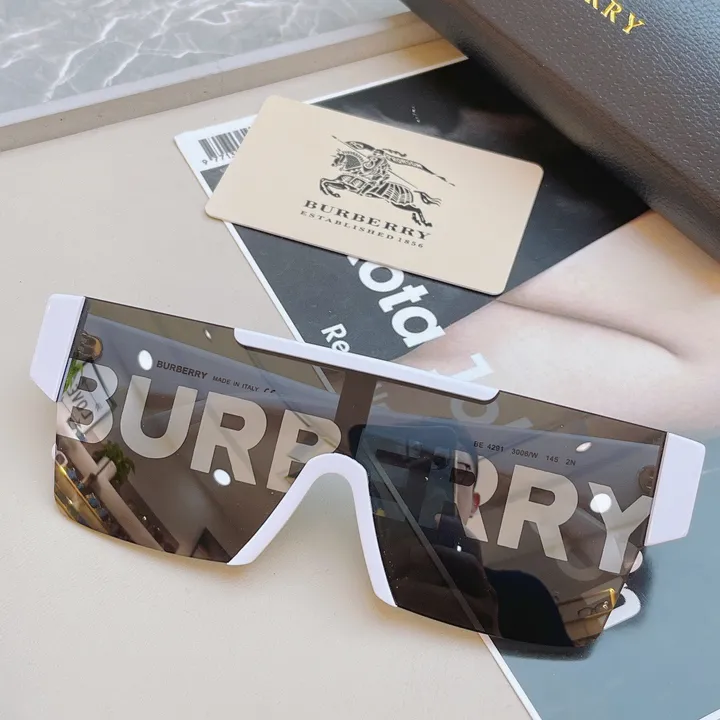 スーパーコピー バーバリー ス サングラス