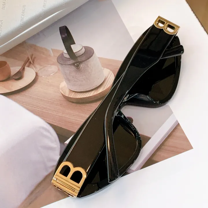 スーパーコピー バレンシアガ サングラス