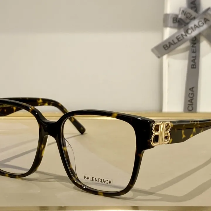 スーパーコピー バレンシアガ サングラス