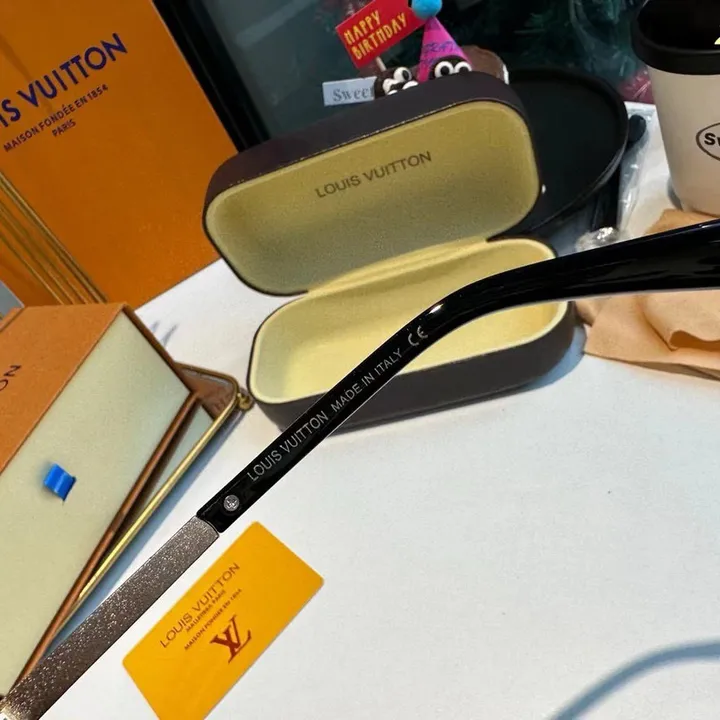 スーパーコピー ルイヴィトン サングラス