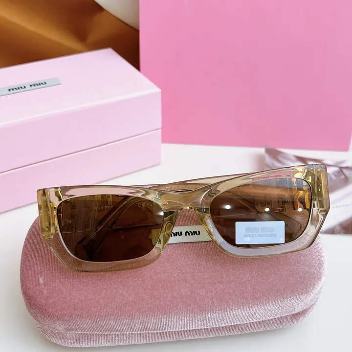 スーパーコピー ミュウミュウ サングラス