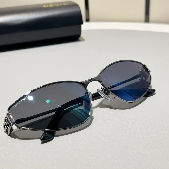 スーパーコピー バレンシアガ サングラス